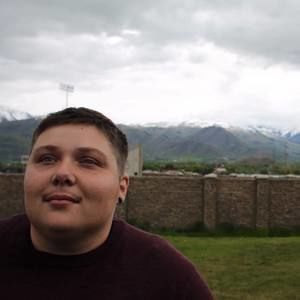 Meet your Posher, Daniel